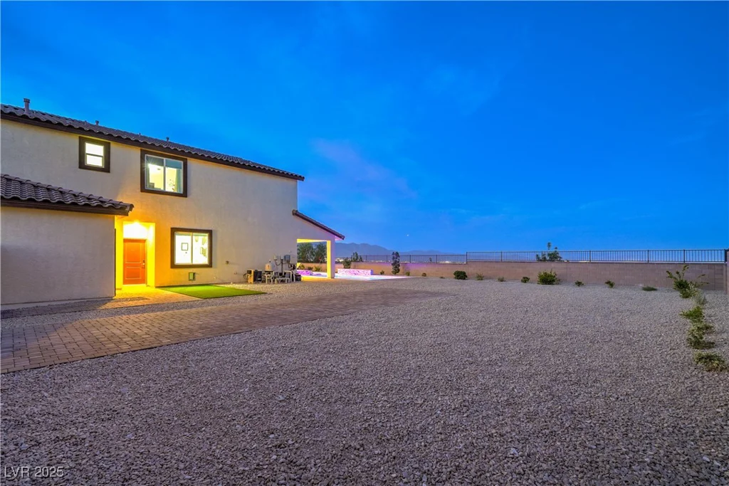 5328 Hickory Tree, Las Vegas, NV 89149
