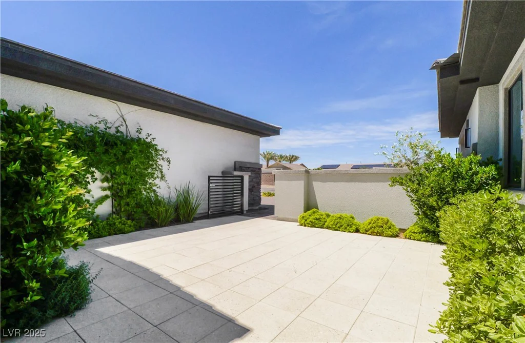9475 Rosada, Las Vegas, NV 89149