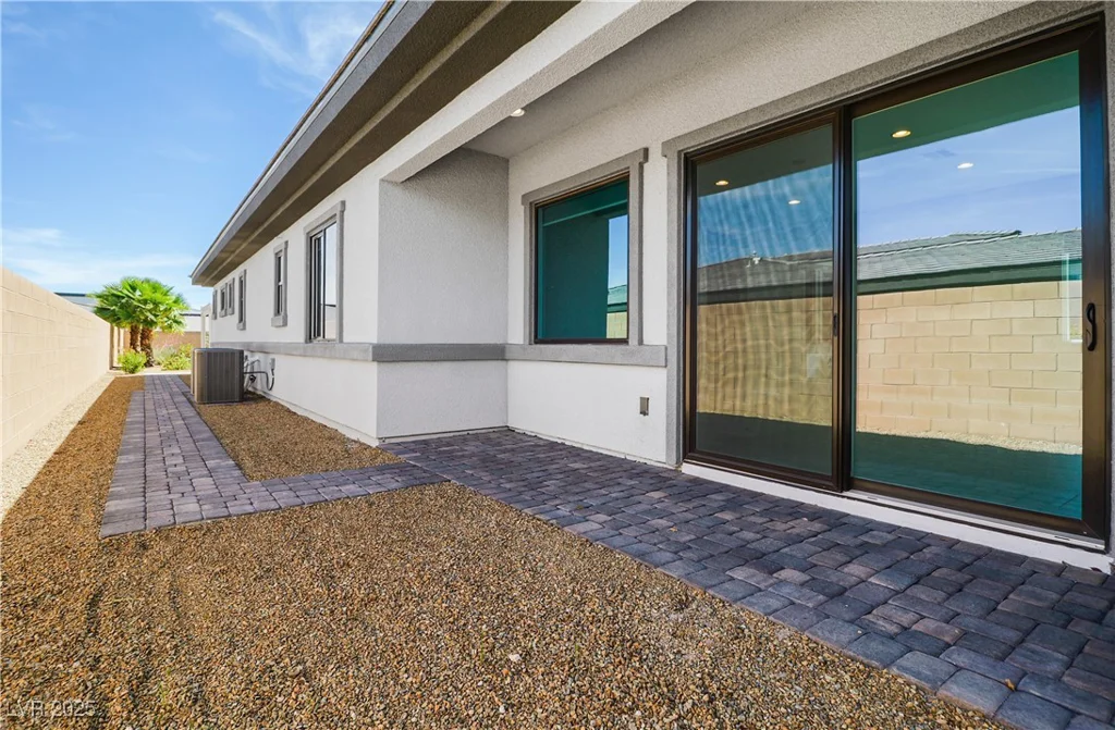 9475 Rosada, Las Vegas, NV 89149