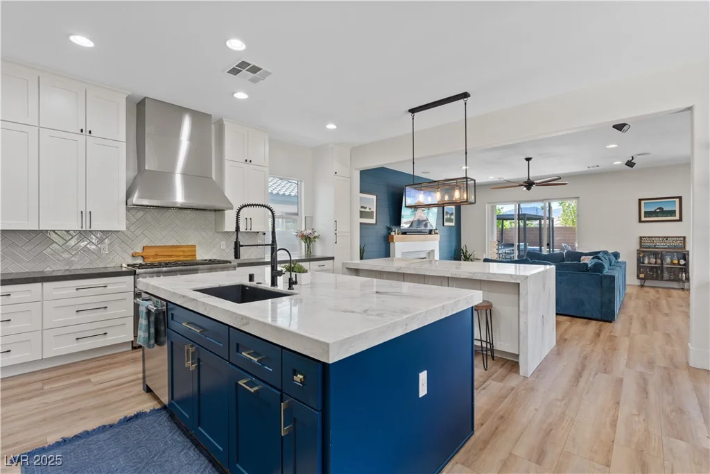 7289 Sea Anchor, Las Vegas, NV 89131