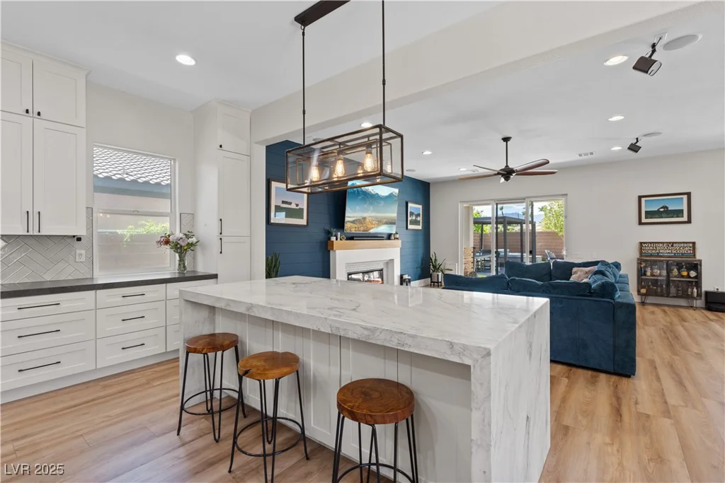 7289 Sea Anchor, Las Vegas, NV 89131