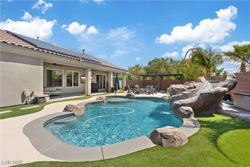 7289 Sea Anchor, Las Vegas, NV 89131