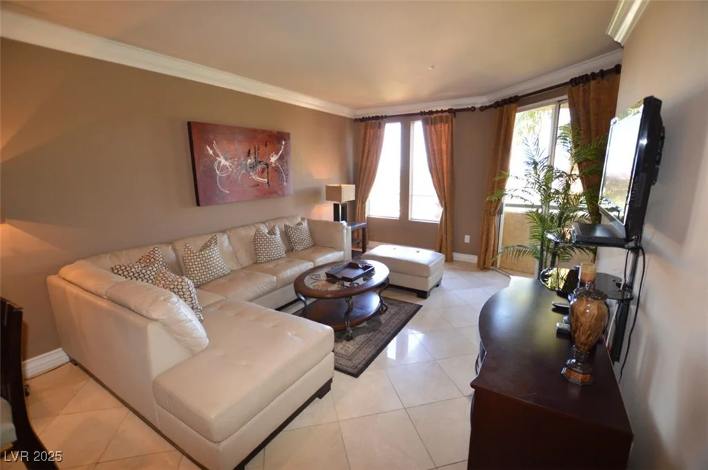 270 Flamingo, Las Vegas, NV 89169
