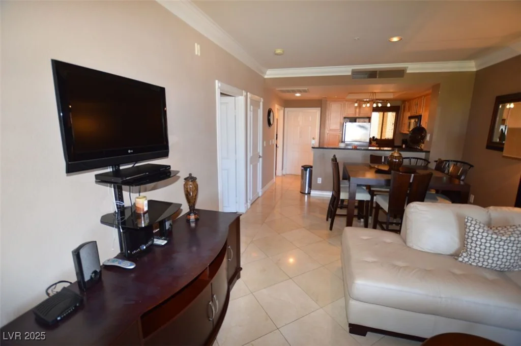 270 Flamingo, Las Vegas, NV 89169