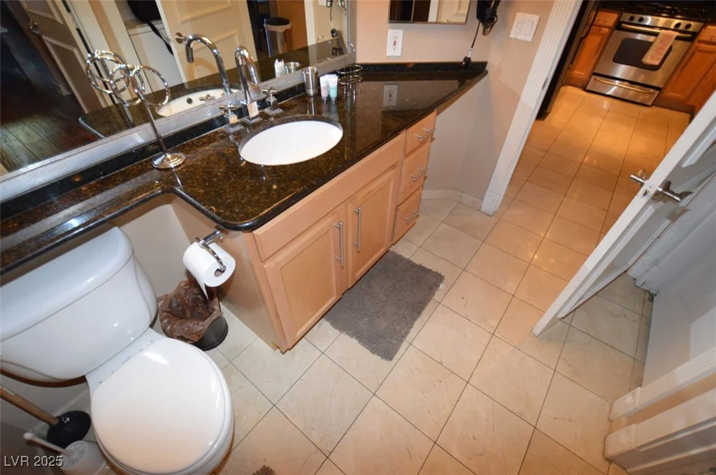 270 Flamingo, Las Vegas, NV 89169