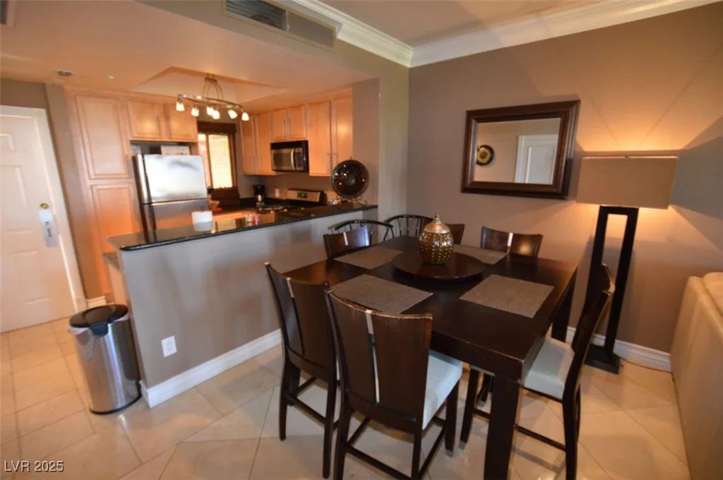 270 Flamingo, Las Vegas, NV 89169
