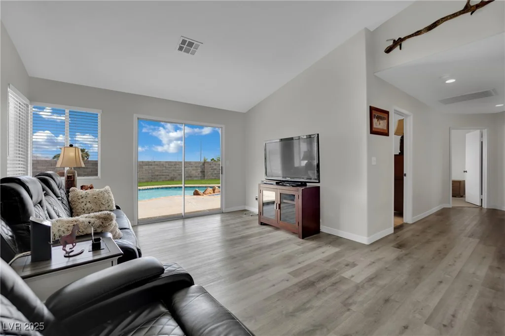 394 Lombardy, Henderson, NV 89015