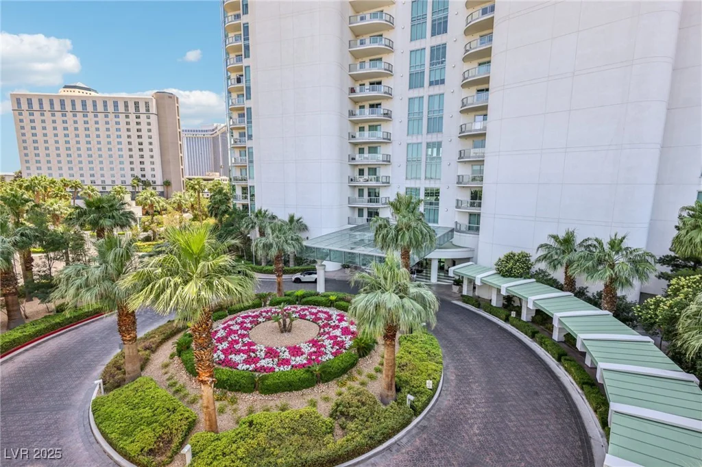 222 Karen, Las Vegas, NV 89109