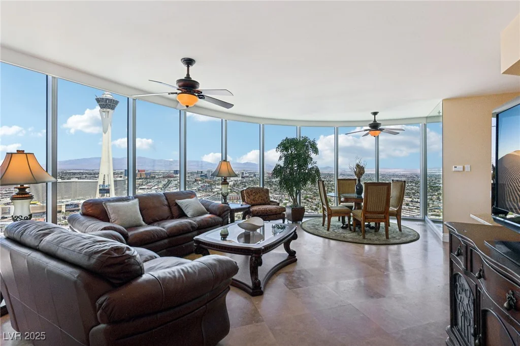 222 Karen, Las Vegas, NV 89109