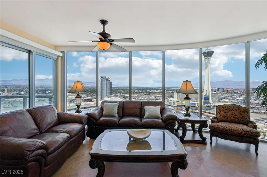 222 Karen, Las Vegas, NV 89109