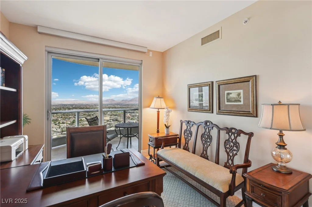 222 Karen, Las Vegas, NV 89109