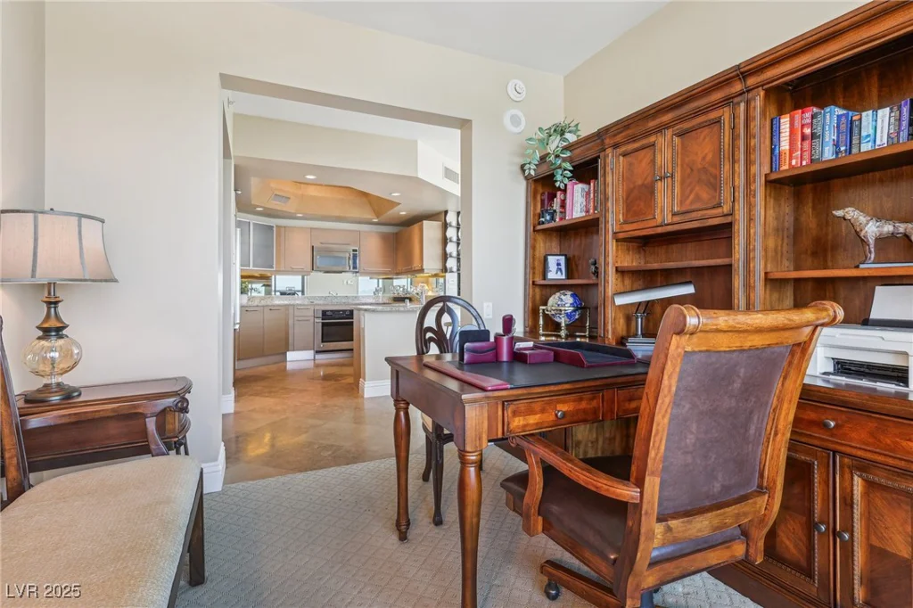 222 Karen, Las Vegas, NV 89109