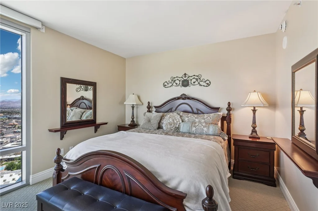 222 Karen, Las Vegas, NV 89109