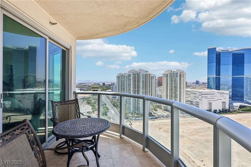 222 Karen, Las Vegas, NV 89109