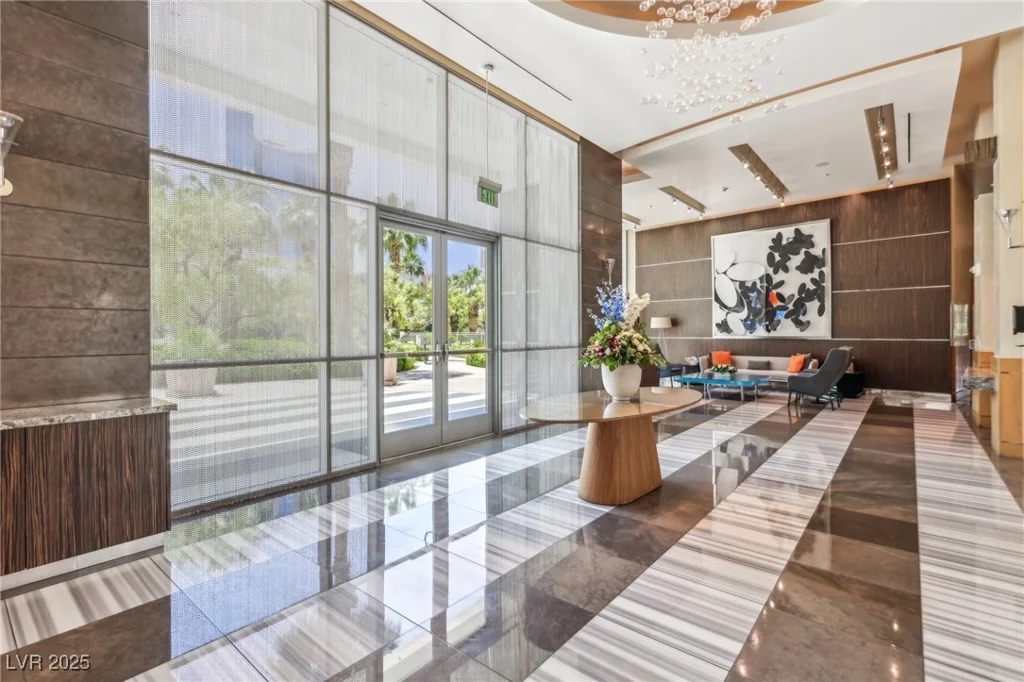 222 Karen, Las Vegas, NV 89109