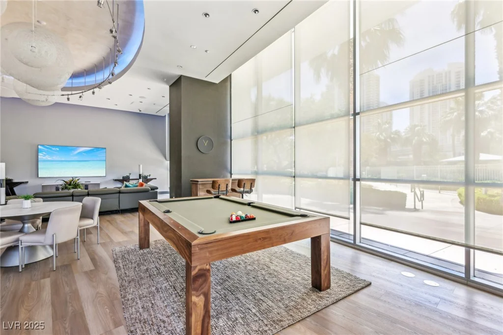 222 Karen, Las Vegas, NV 89109
