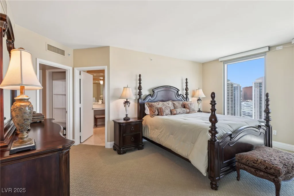 222 Karen, Las Vegas, NV 89109