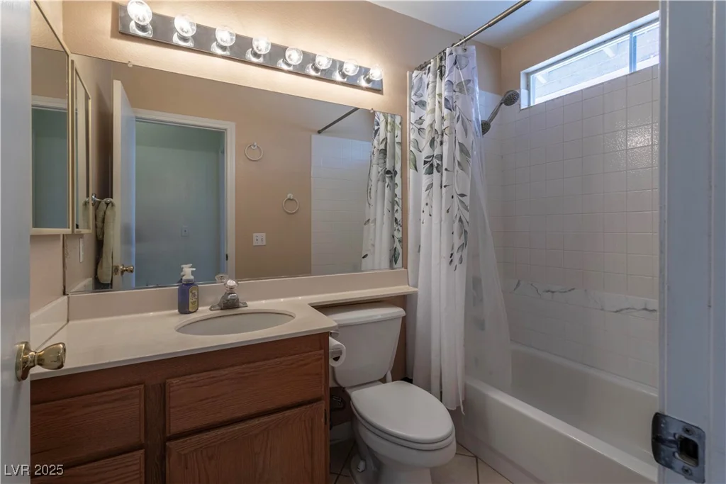 6242 Halehaven, Las Vegas, NV 89110