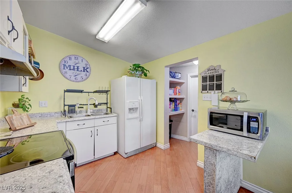 1816 Silver Birch, Las Vegas, NV 89104