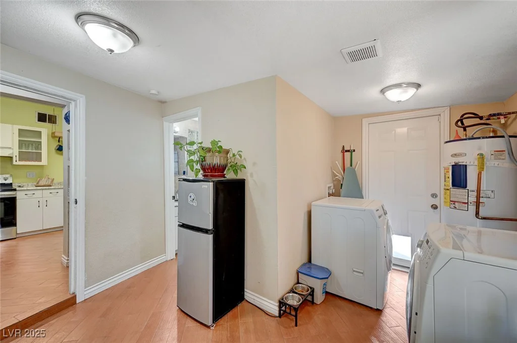 1816 Silver Birch, Las Vegas, NV 89104