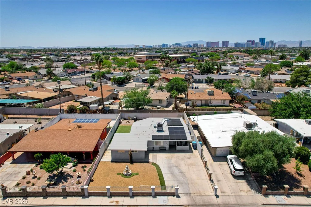 1816 Silver Birch, Las Vegas, NV 89104