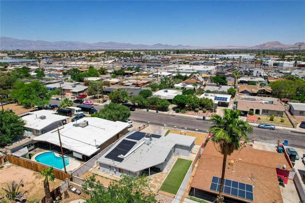 1816 Silver Birch, Las Vegas, NV 89104