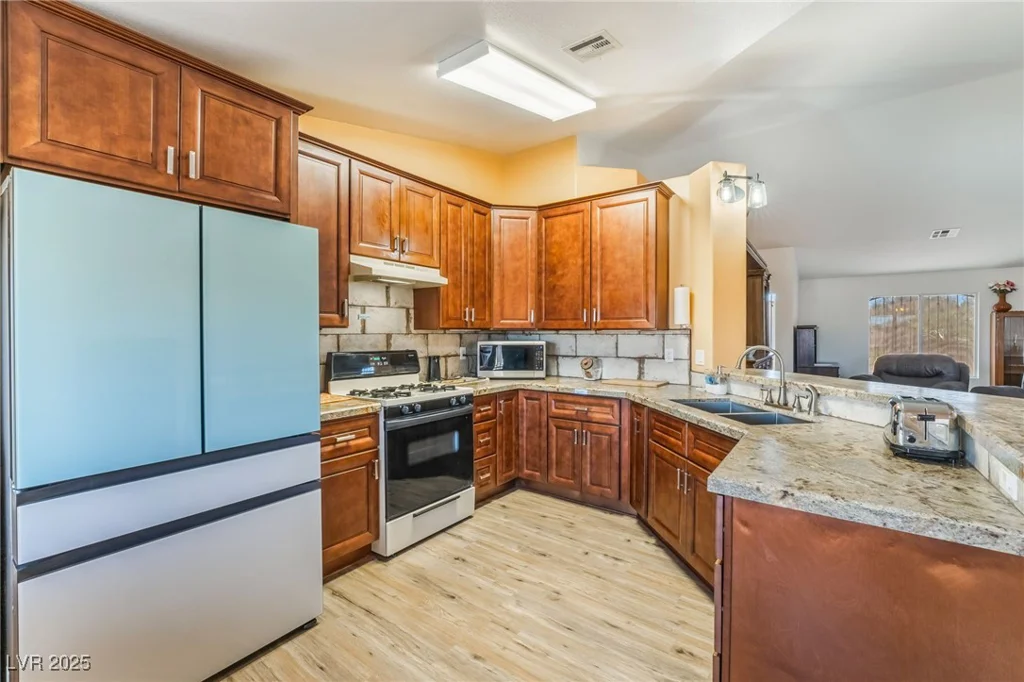 420 Aloha, Henderson, NV 89015