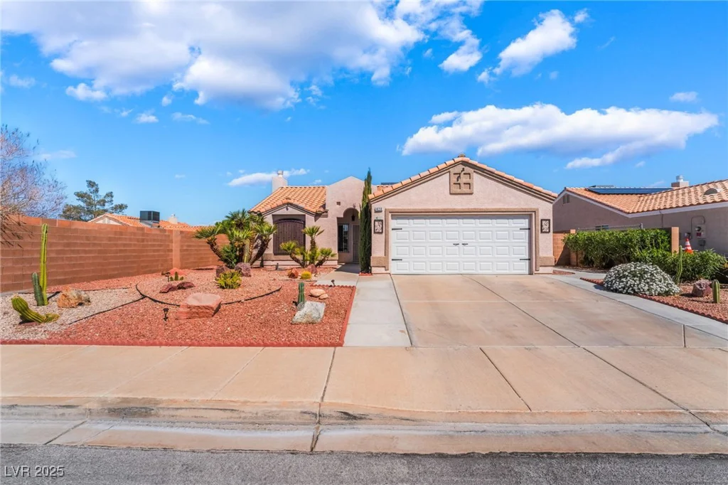 420 Aloha, Henderson, NV 89015