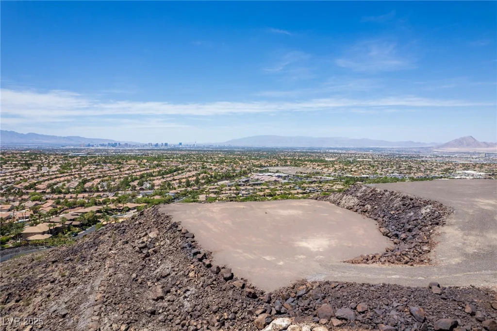 1741 Tangiers, Henderson, NV 89012