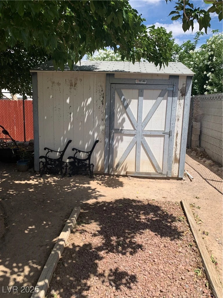 225 Dogwood, Henderson, NV 89015