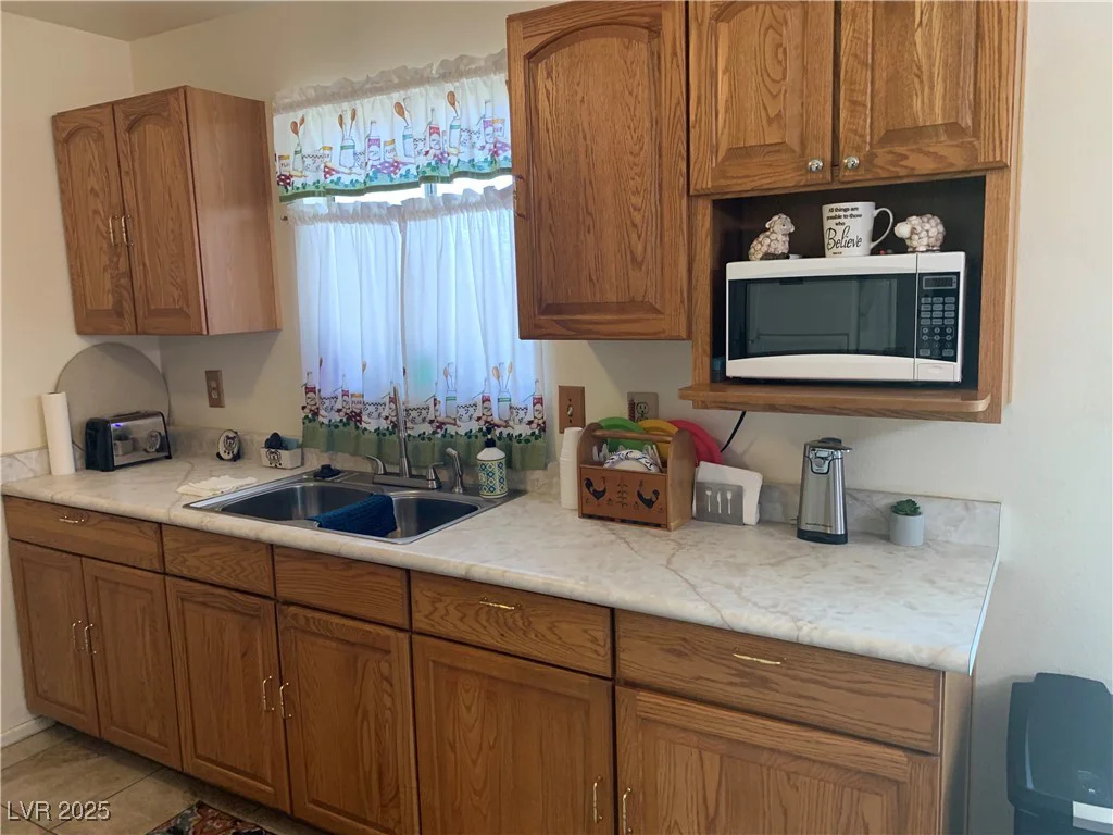 225 Dogwood, Henderson, NV 89015