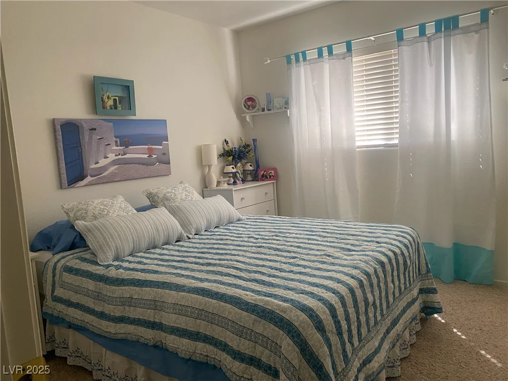 123 Gilliflower, Las Vegas, NV 89183