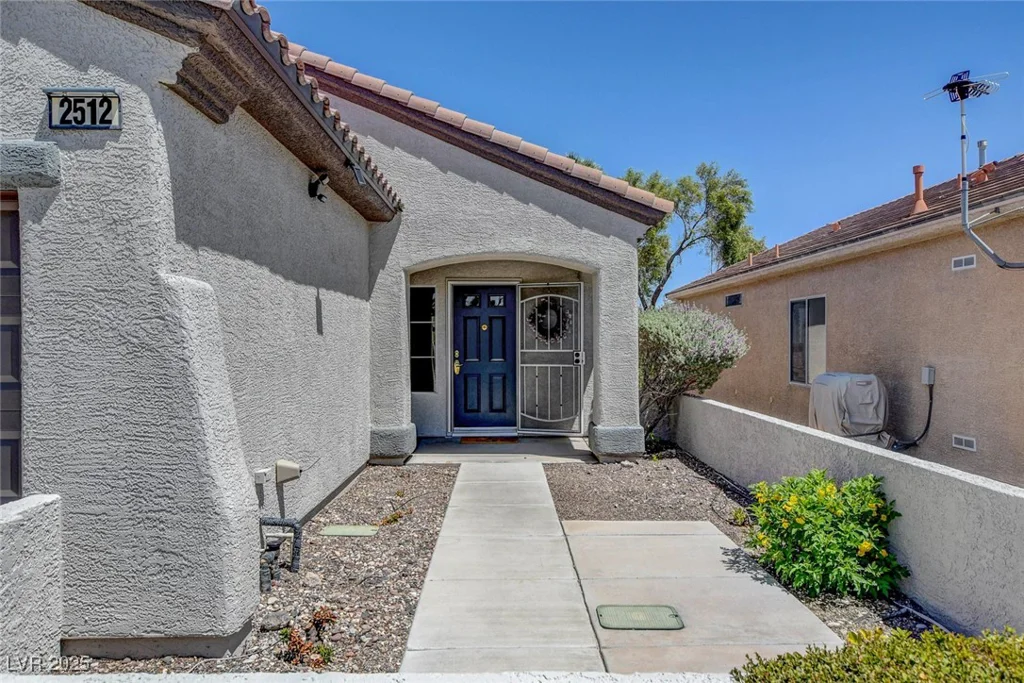 2512 Libretto, Henderson, NV 89052