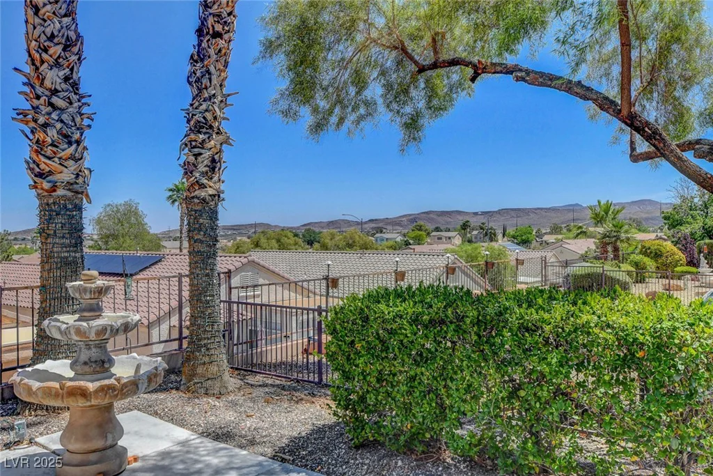 2512 Libretto, Henderson, NV 89052