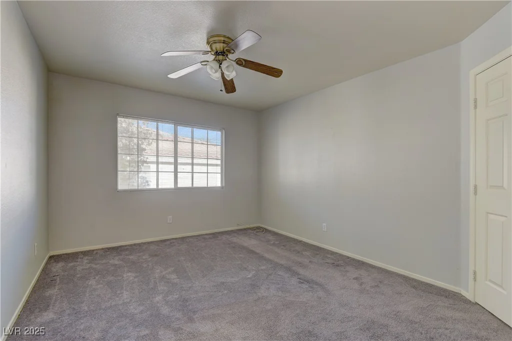 7968 Lisa Dawn, Las Vegas, NV 89147