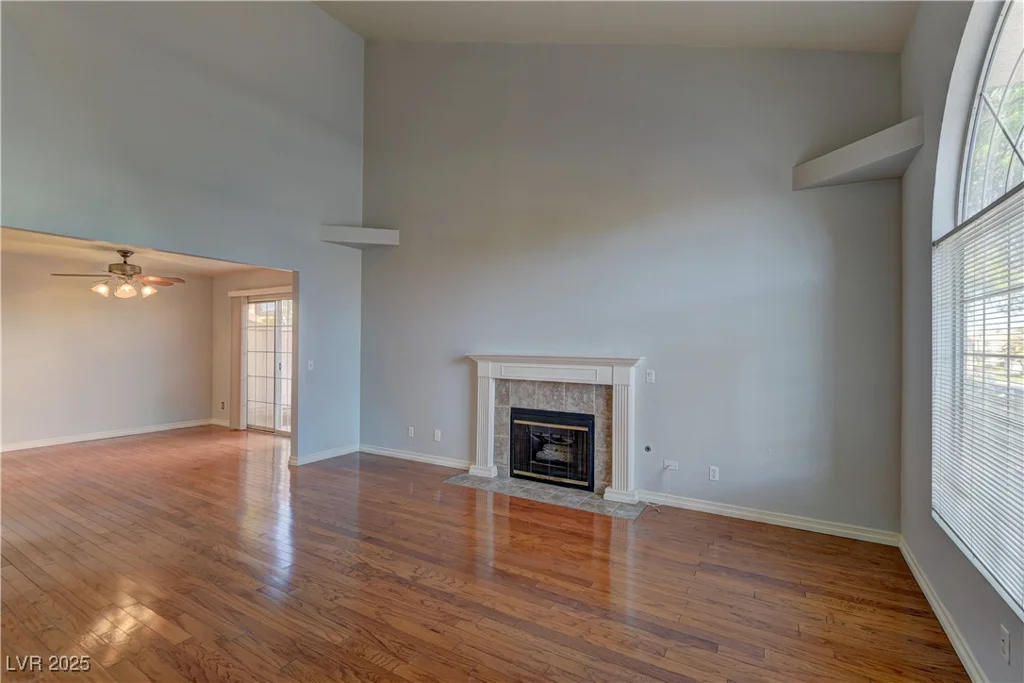 7968 Lisa Dawn, Las Vegas, NV 89147
