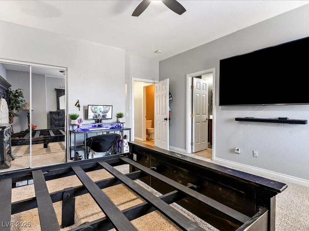 3040 Balcones Fault, North Las Vegas, NV 89081
