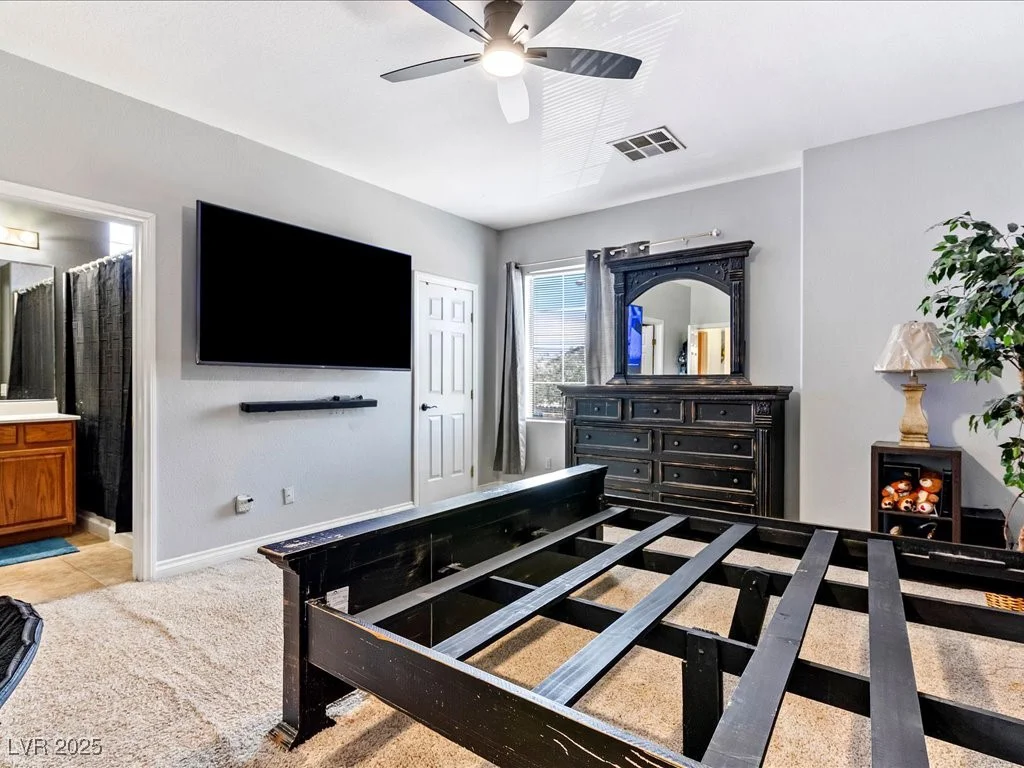 3040 Balcones Fault, North Las Vegas, NV 89081