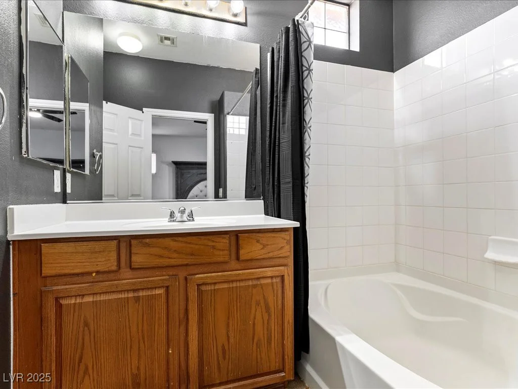 3040 Balcones Fault, North Las Vegas, NV 89081