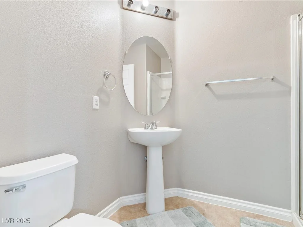 3040 Balcones Fault, North Las Vegas, NV 89081