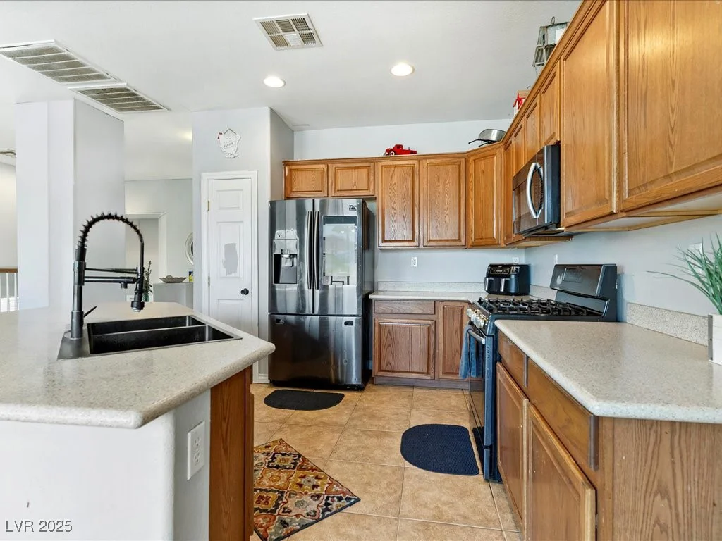 3040 Balcones Fault, North Las Vegas, NV 89081
