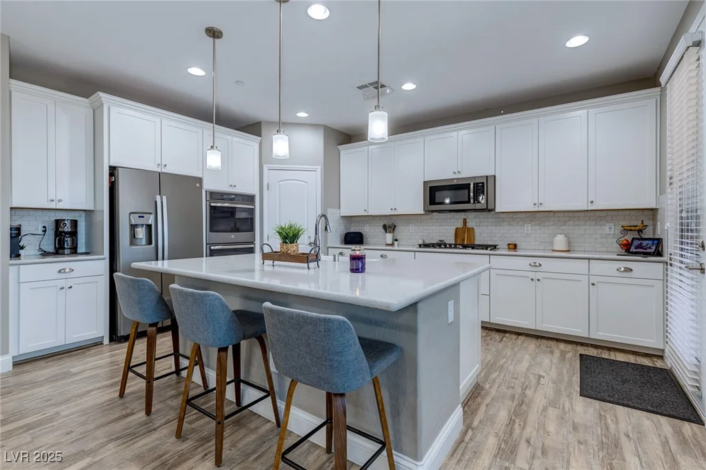 379 Mano Destra, Henderson, NV 89011