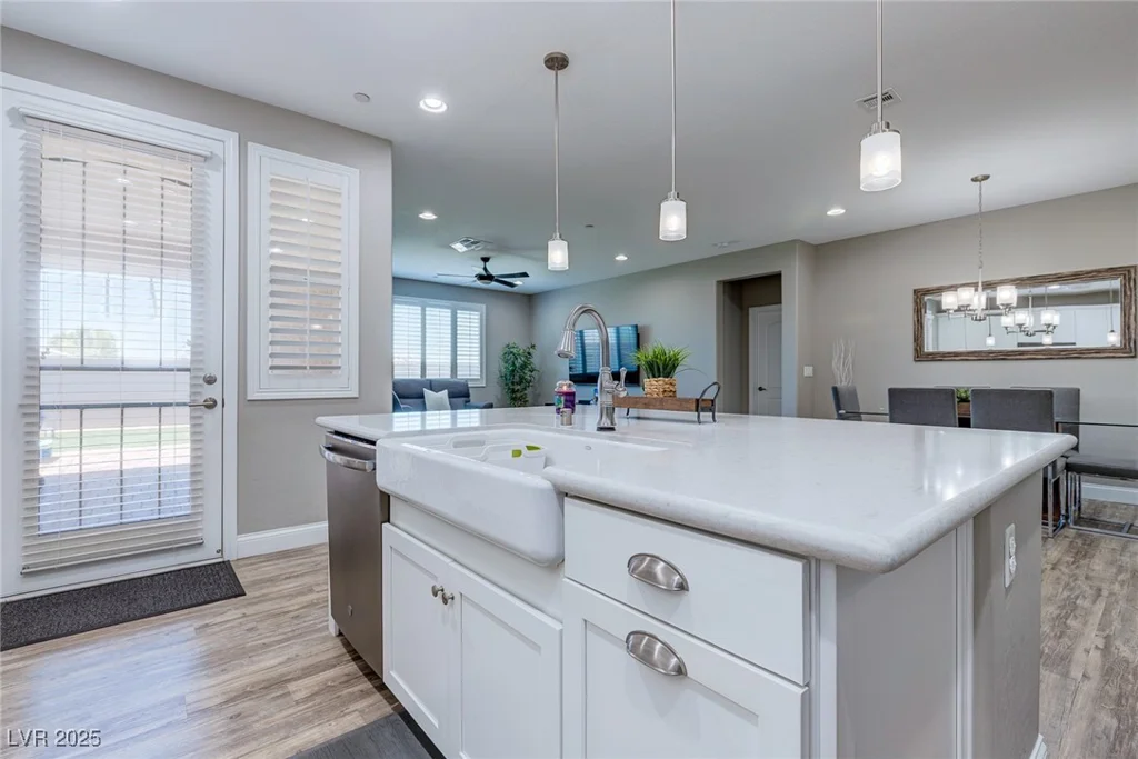 379 Mano Destra, Henderson, NV 89011
