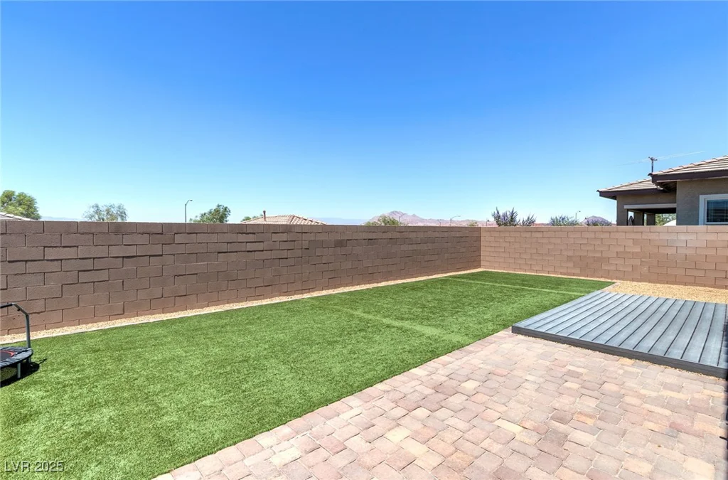 379 Mano Destra, Henderson, NV 89011