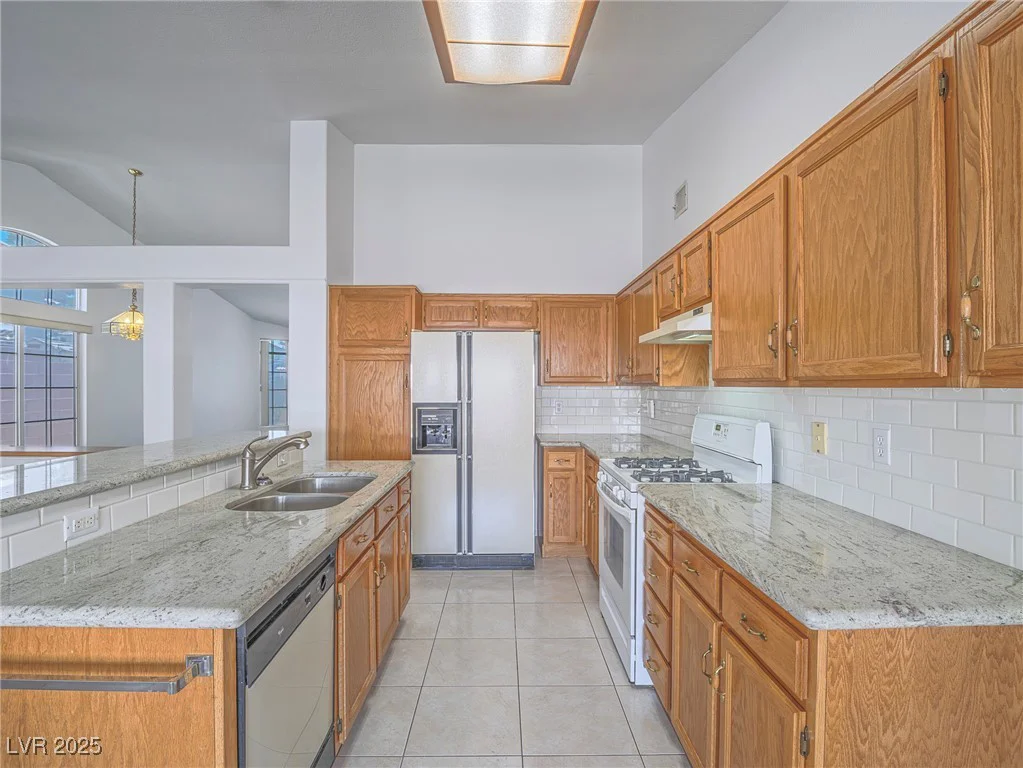 1424 Heartstring, Henderson, NV 89002