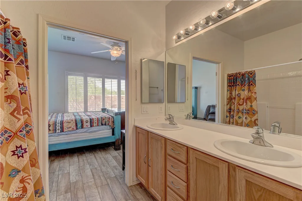 2304 Willow Wren, North Las Vegas, NV 89084