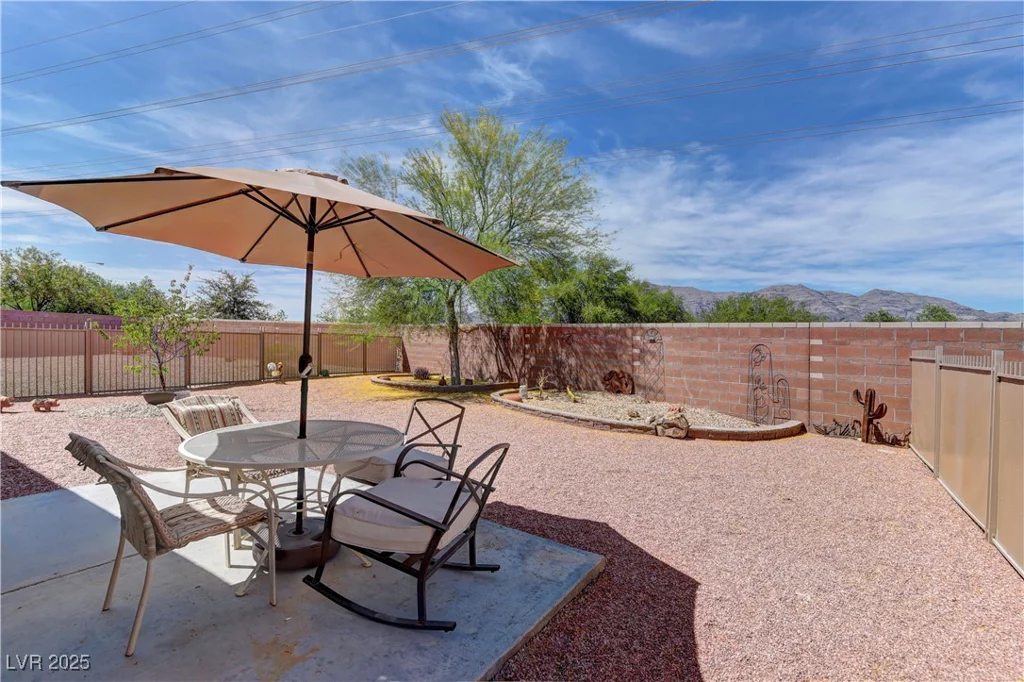 2304 Willow Wren, North Las Vegas, NV 89084