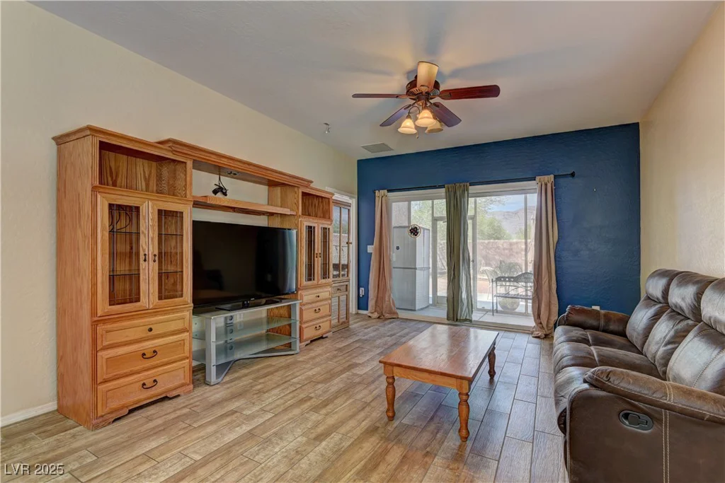 2304 Willow Wren, North Las Vegas, NV 89084