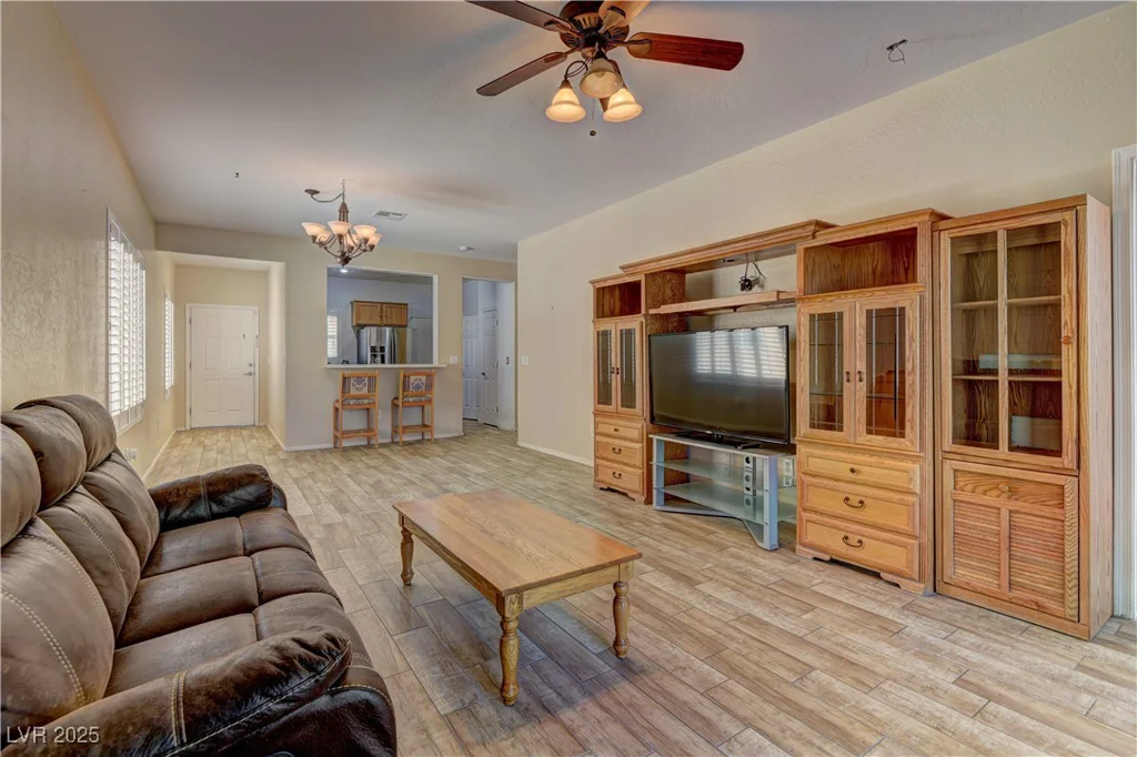2304 Willow Wren, North Las Vegas, NV 89084