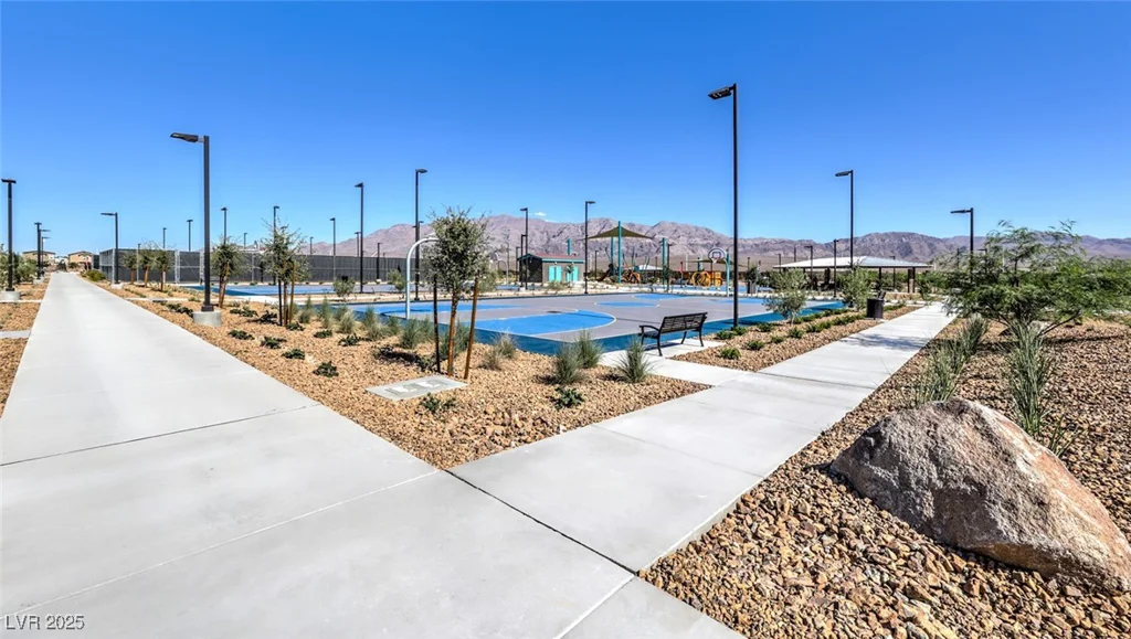 7351 Kyle Cove, North Las Vegas, NV 89084